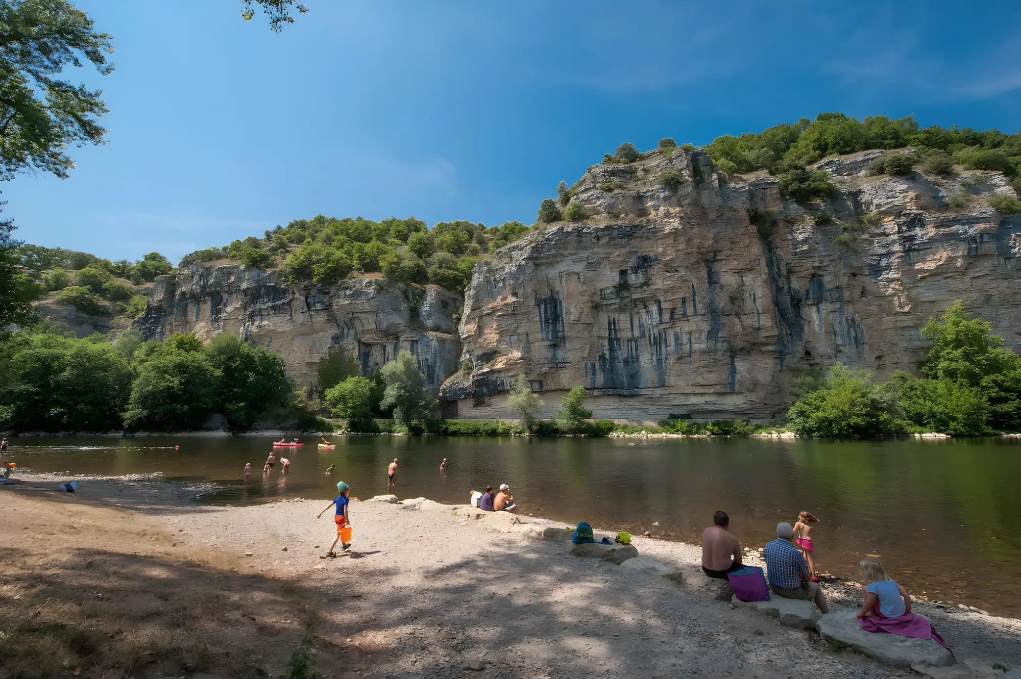 plage rivière proches des lodges mas de nadal 