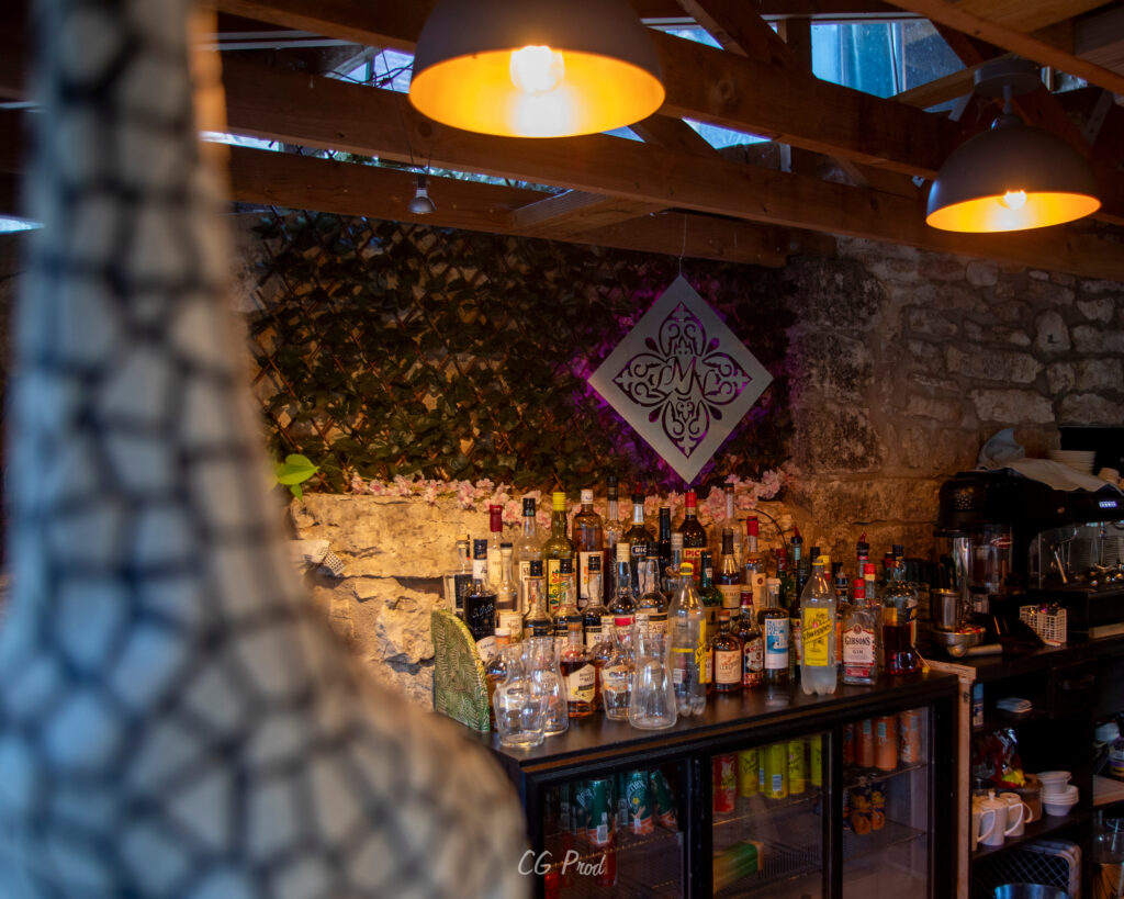 le bar du mas de nadal